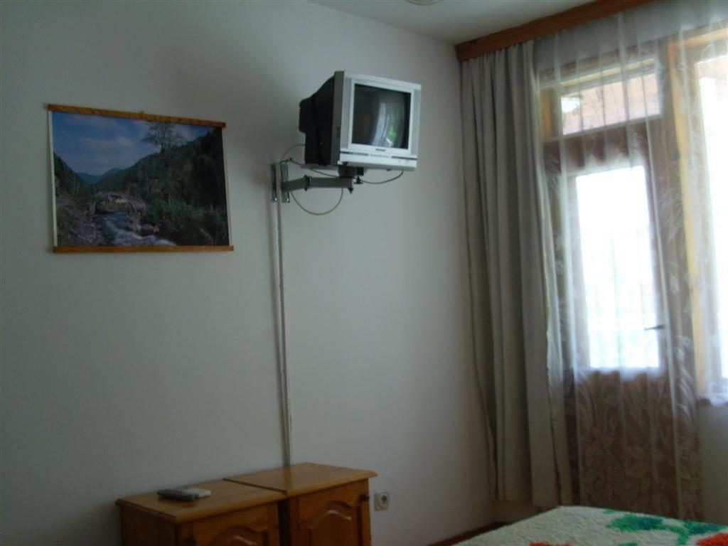 Guest House Villa Katty Μπαλτσίκ Δωμάτιο φωτογραφία