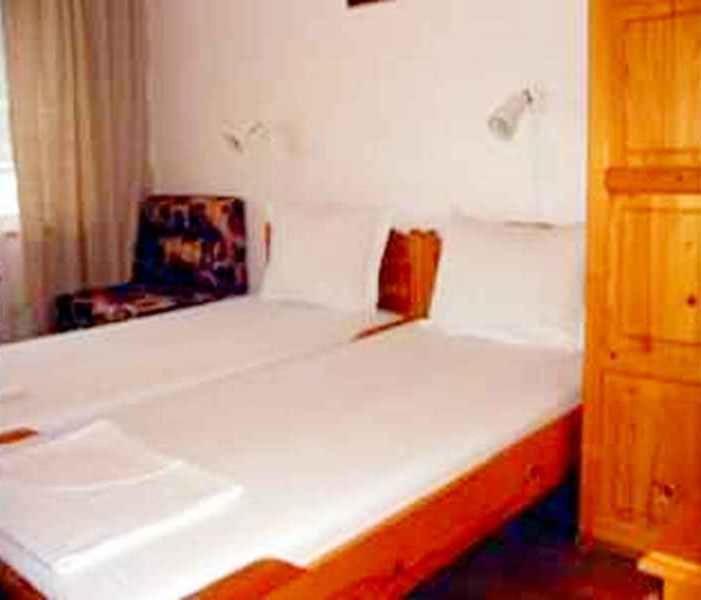 Guest House Villa Katty Μπαλτσίκ Εξωτερικό φωτογραφία