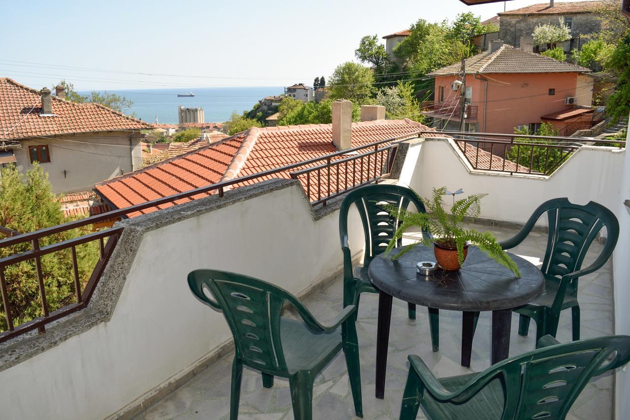 Guest House Villa Katty Μπαλτσίκ Εξωτερικό φωτογραφία