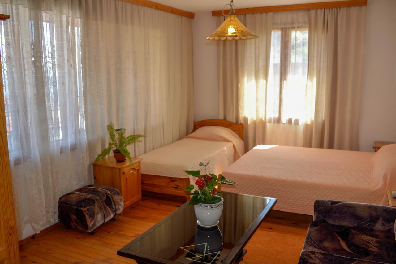 Guest House Villa Katty Μπαλτσίκ Εξωτερικό φωτογραφία