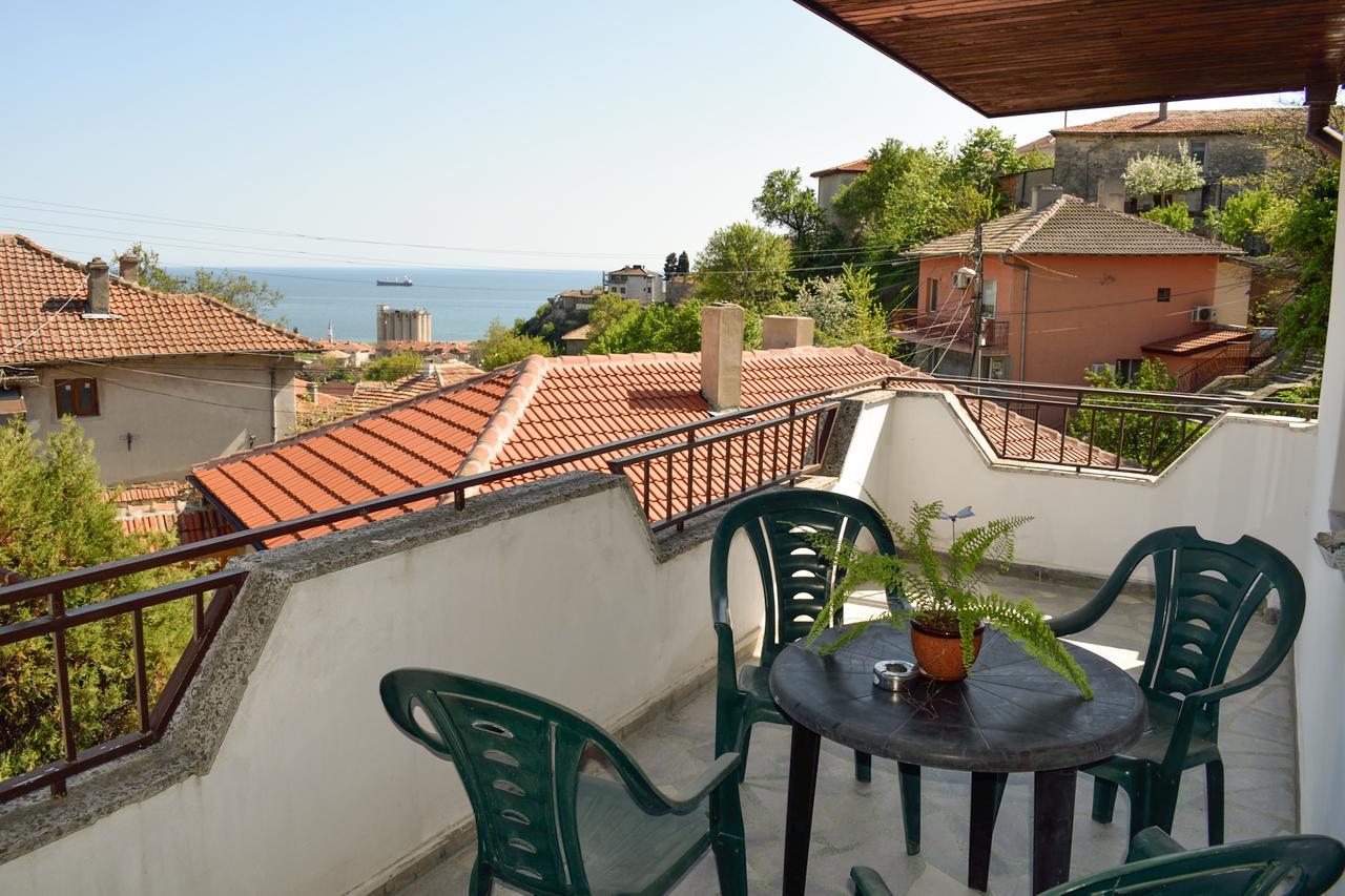 Guest House Villa Katty Μπαλτσίκ Εξωτερικό φωτογραφία